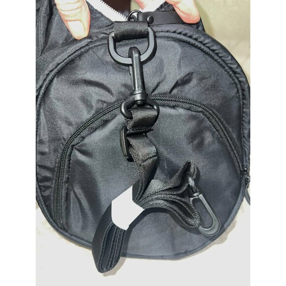 New Zyia Active Black Duffel Gym Bag With Adjustable Strap & Multiple Compartmen - Picture 6 of 11